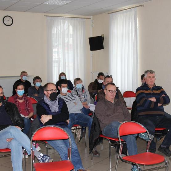 Vingt-cinq assemblées cantonales sont organisées jusqu’au 20 février. Les adhérents auront l’occasion d’échanger avec le président et le secrétaire général de la Fdsea qui assisteront à toutes les réunions. Photo Yannick DERHILLE