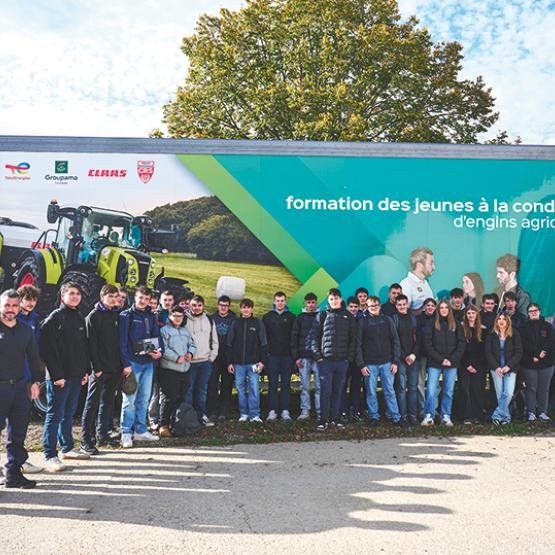 Réunis en fin de session, les lycéens participants affichent leur motivation : les meilleurs d’entre eux auront la possiblité de décrocher une place en finale du championnat de France scolaire, organisé lors des prochaines Terres de Jim à Metz. Photo DR