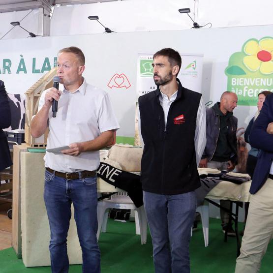 De g. à d. : Jérôme Mathieu (président de la Crage), Fabrice Couturier (président de la Frsea), Xavier Bailly (président de Ja Grand Est), et Arnaud Rousseau (président de la Fnsea). Photo Richard Cremonini