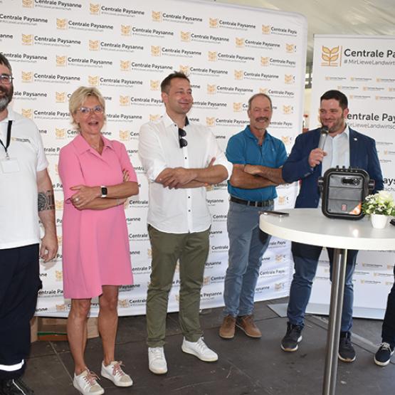 De g. à d. : Éric Pesch, Martine Hansen, Christophe Hansen, Guy Ferder, Christian Wester, Marc Fisch. Photo Pierre Divoux