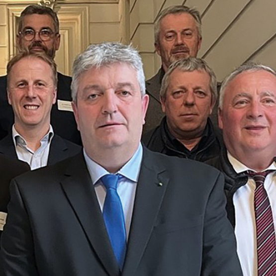 Le nouveau bureau de la Chambre d’agriculture du Grand Est pour la période 2025-2031. © Photo DR