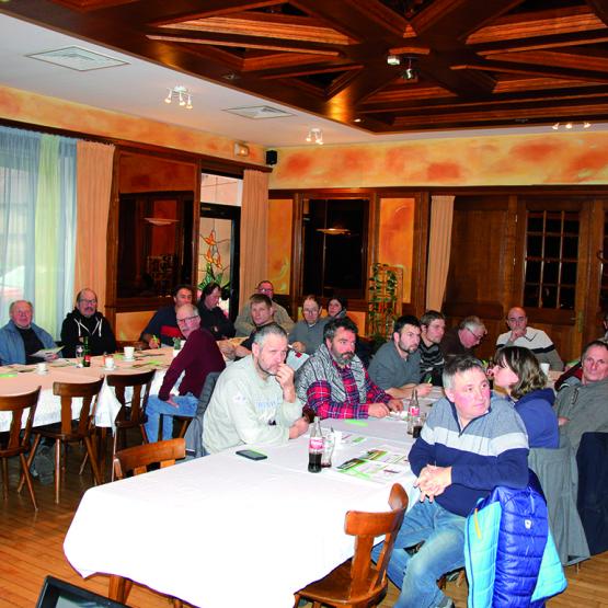 À Epping, des agriculteurs expriment leur rejet de  l’obligation de repas végétariens dans les cantines scolaires. Photo Cédric Coillot