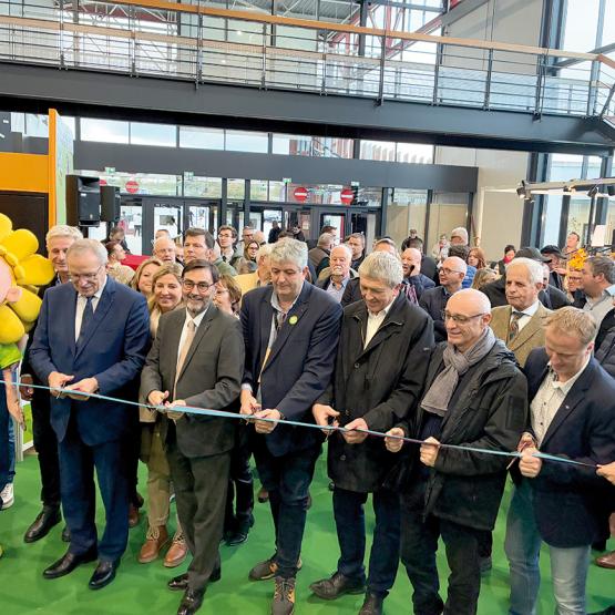 Les élus réunis pour le temps inaugural, sans spécimens bovins, en cette année particulière. © Photo Pierre Divoux