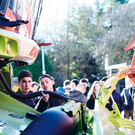 Exposés sur la ferme du Campus, les matériels agricoles feront l’objet de démonstrations assurées par les élèves en bac professionnel Agroéquipement. Photo DR