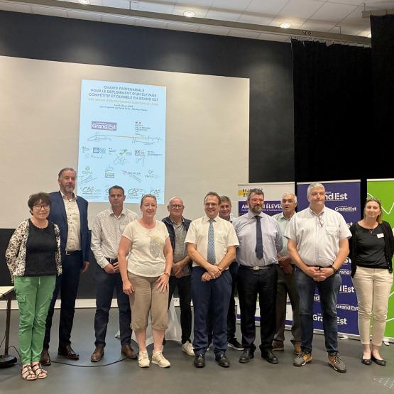 La Région Grand Est a mis à profit la réunion d’un comité stratégique et le cadre du lycée agricole de Château-Salins pour cette nouvelle étape de développement du programme Ambition Éleveurs.  Photo Pierre Divoux