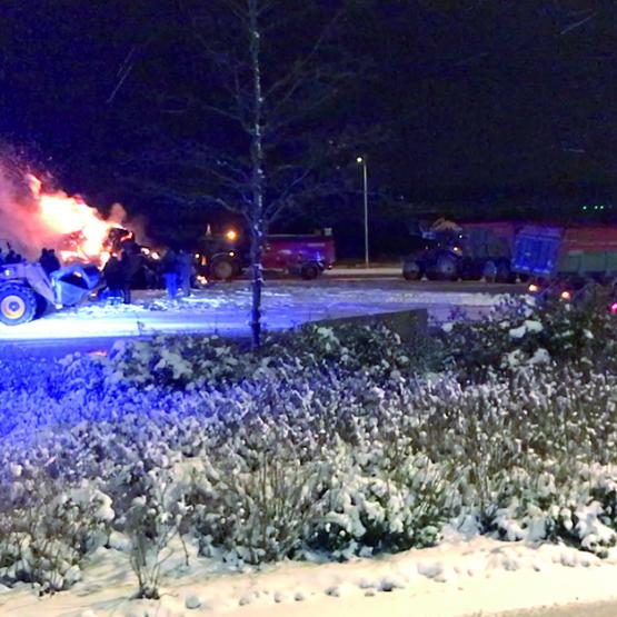 Les cantons de Forbach et Saint-Avold ont ouvert le bal des feux de la colère, le 7 janvier, sur le rond-point du Best à Farébersviller. Photo CEC