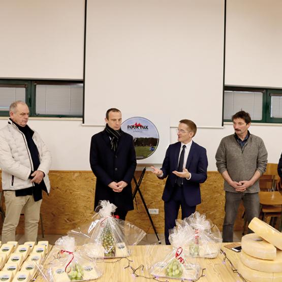 Les producteurs laitiers de Moselle Sud et Unicoolait sont venus partager avec leurs partenaires le renouveau de la transformation laitière à Sarrebourg. Photo Cédric Coillot