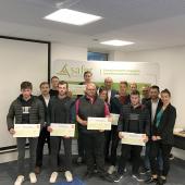 L’ensemble des jeunes agriculteurs récompensés avec l’équipe de la Safer Grand Est de Moselle. Photo CEC