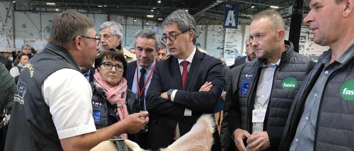 Gaëtan Albrech de l’Earl du Haut de Cabar a interpellé le président de la Région sur la nécessité de « donner des perspectives aux éleveurs ». Photo : Pierre DIVOUX