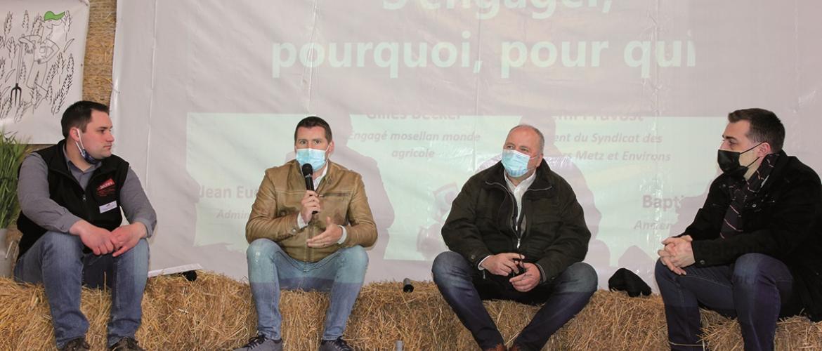 La table ronde consacrée au thème de l’engagement associait Baptiste Gatouillat, ancien vice-président Ja national, Gilles Becker, «engagé du monde agricole», et Rémi Pruvost, président du Syndicat des Boulangers de Metz et Environs. Photo : P.Divoux