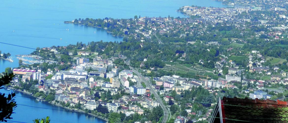 La ville de Lausanne urbaine et balnéaire se situe entre lac et montagne. Photo DR