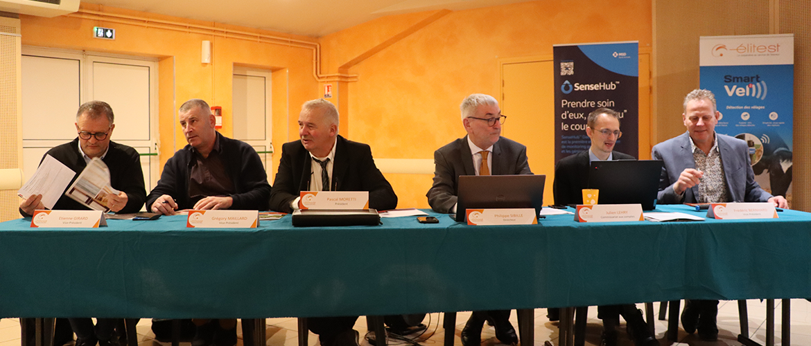 De g. à d. : Etienne Girard (vice-président), Grégory Maillard (vice-président), Pascal Moretti (président), Philippe Sibille (directeur), Julien Lehy (commissaire aux comptes) et Frédéric Bernhard (vice-président). © Photo Justine JORIS