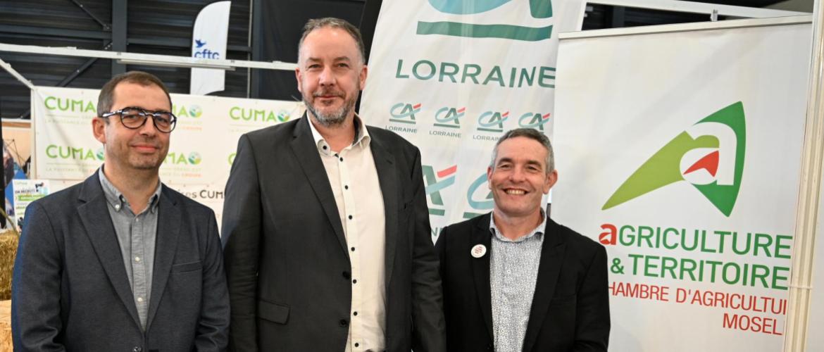 Les signataires de la convention : Jérémy Jenneson, vice-président  de la Cda54, Denis Piard, président du Crédit agricole de Lorraine  et Xavier Lerond, président de la Cda57 et vice-président de la Crage. Photo DR