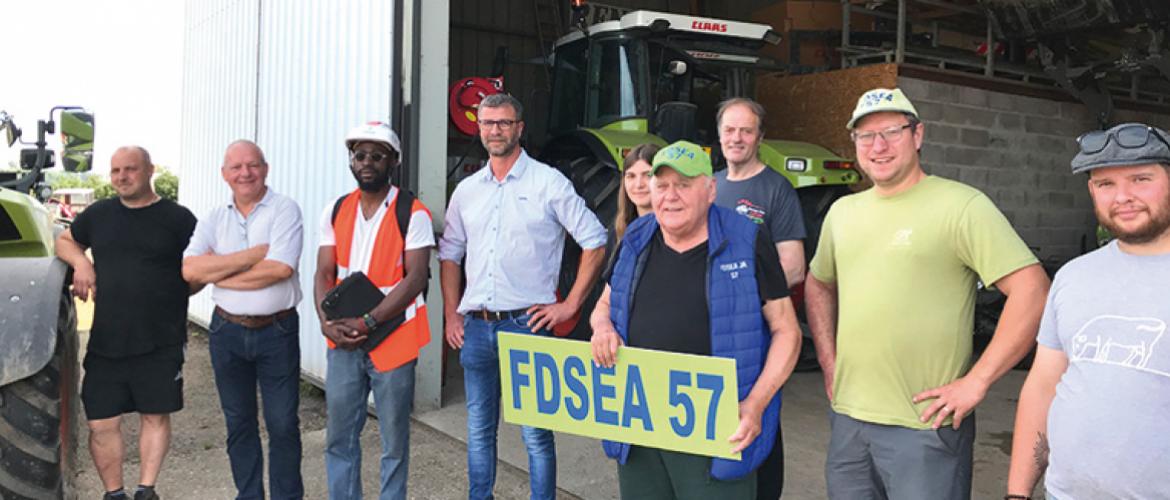 La Fdsea de la Moselle et l’ensemble de ses partenaires se sont rassemblés à Manom pour la dernière journée de contrôle des engins de levage de ce début d’année. Photo CCE